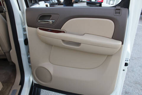 2013 Chevrolet Avalanche LTZ Black Diamond