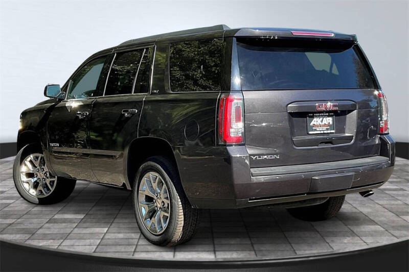 2017 GMC Yukon SLT