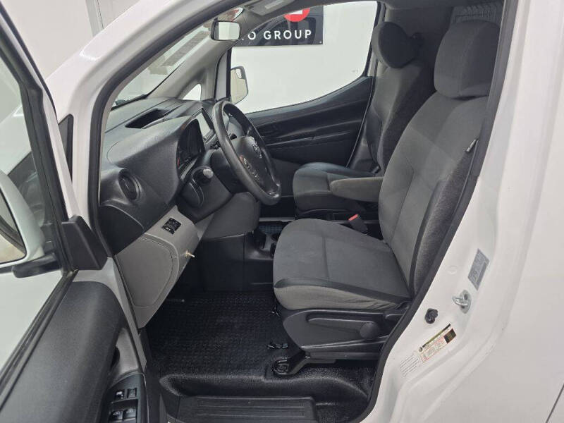 2020 Nissan NV200 S