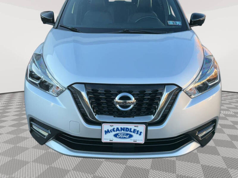 2020 Nissan Kicks SR