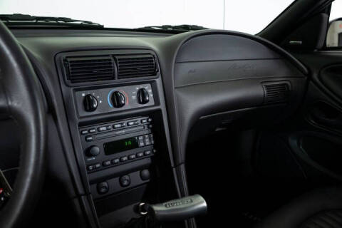 2001 Ford Mustang