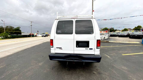 2013 Ford E-Series E-150