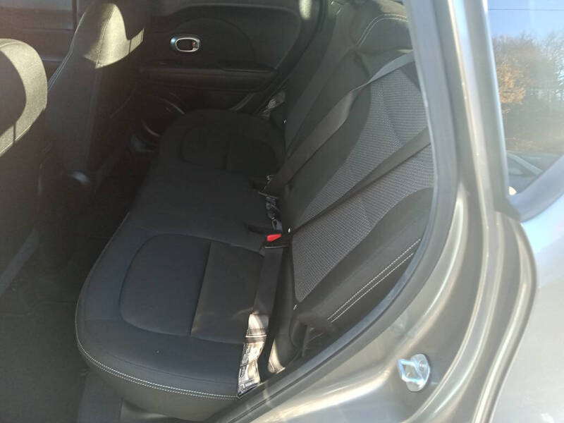 2017 Kia Soul +