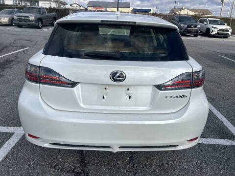 2013 Lexus CT 200h