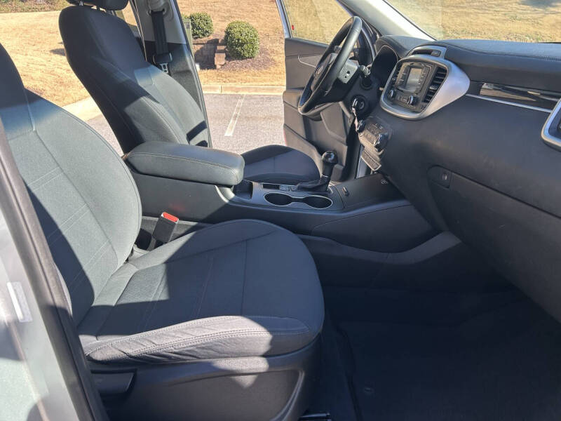 2016 Kia Sorento LX
