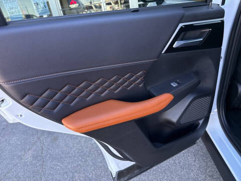 2024 Mitsubishi Outlander SEL