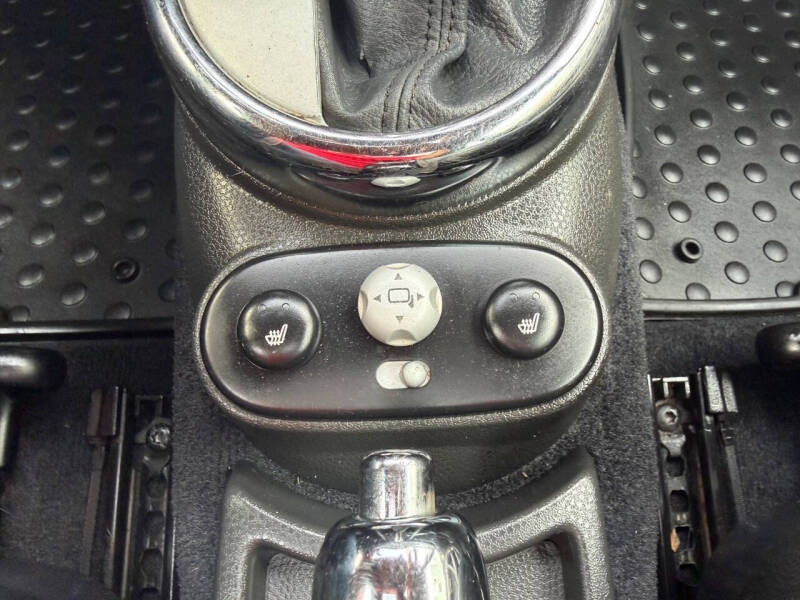 2005 MINI Cooper