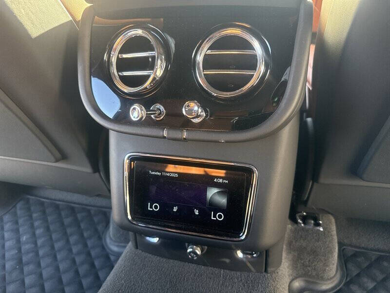 2024 Bentley Bentayga S V8