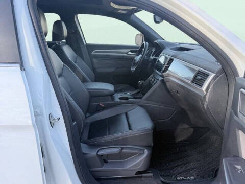 2021 Volkswagen Atlas Cross Sport V6 SE R-Line