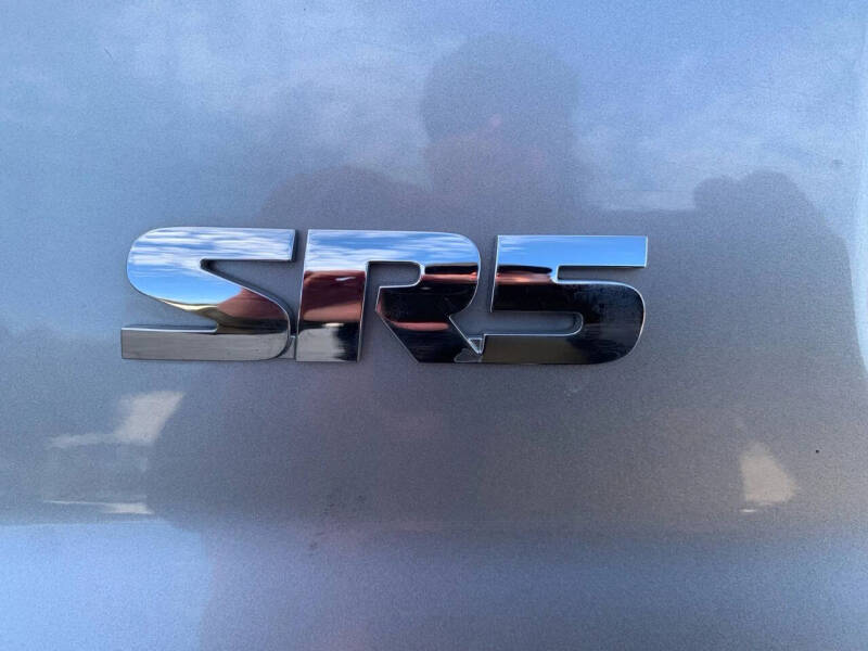 2013 Toyota Tundra Grade