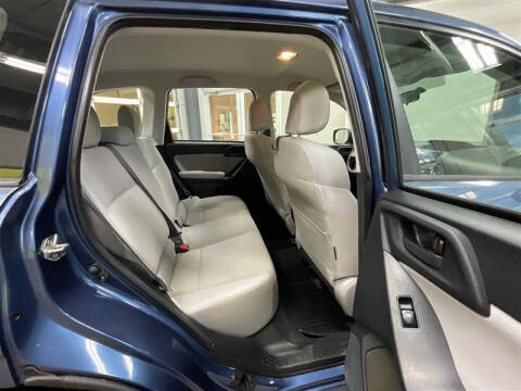 2014 Subaru Forester 2.5i