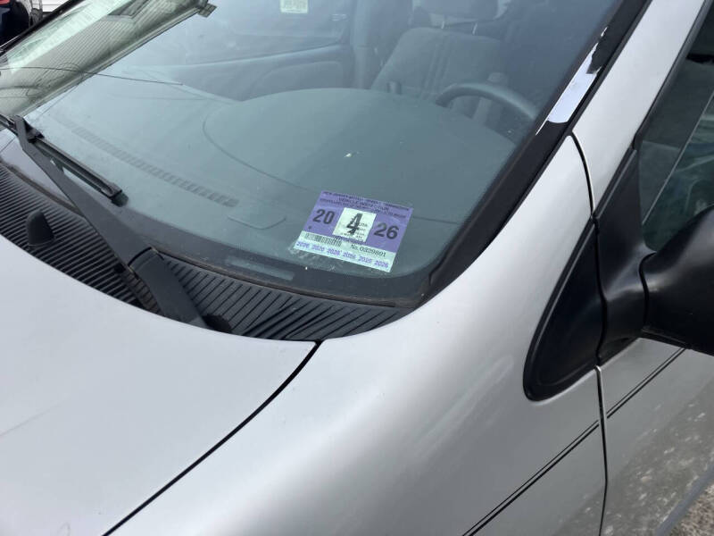 2003 Toyota Sienna LE