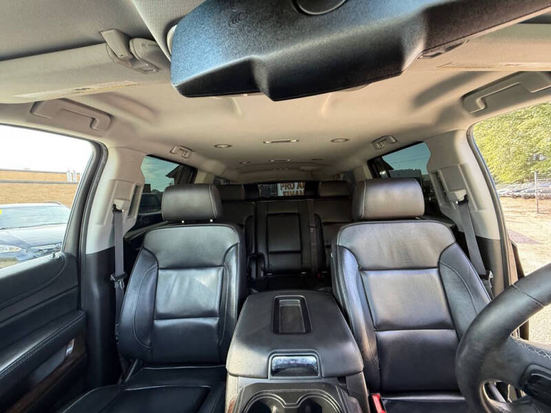 2017 Chevrolet Suburban LT