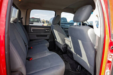 2017 RAM 1500 SLT