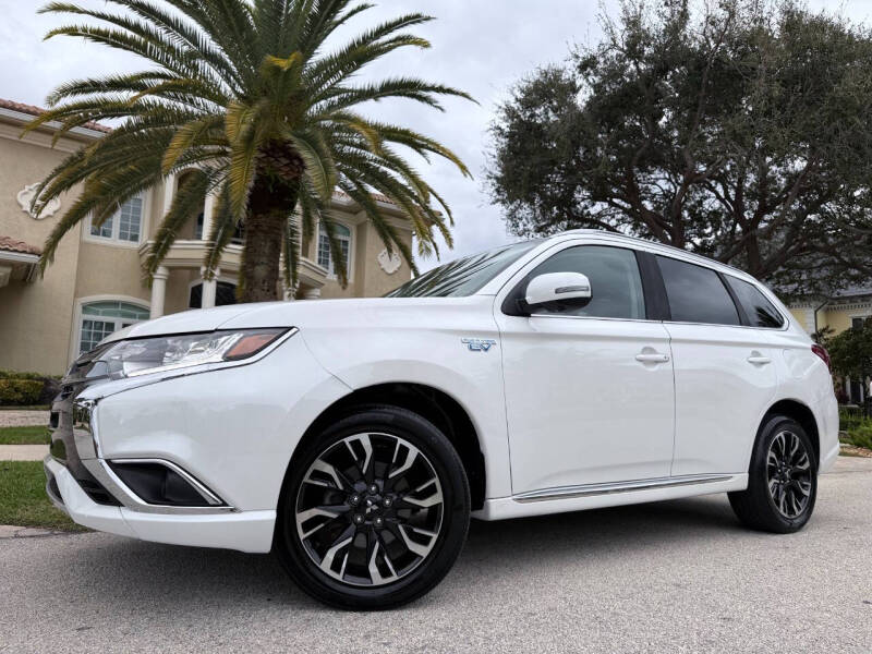 2018 Mitsubishi Outlander PHEV GT