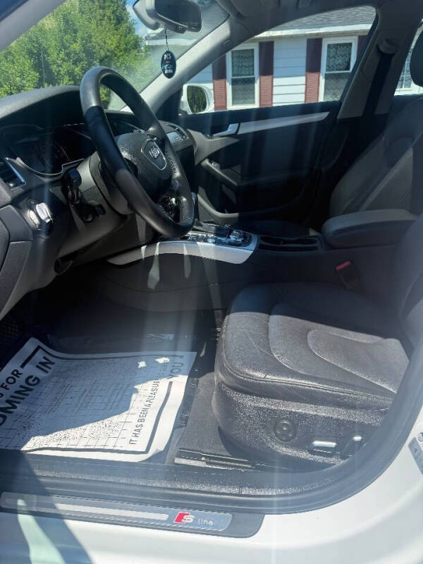 2014 Audi A4 2.0T quattro Premium Plus