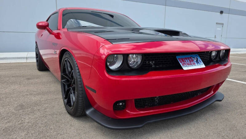 2011 Dodge Challenger SRT8 392