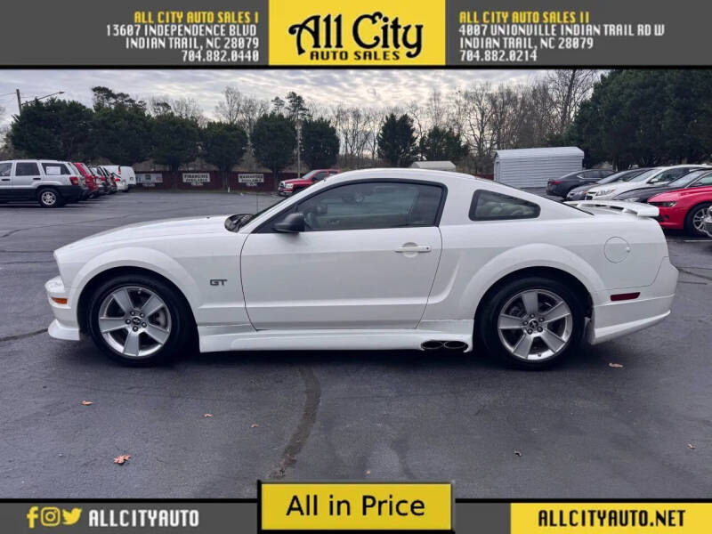 2006 Ford Mustang GT Deluxe