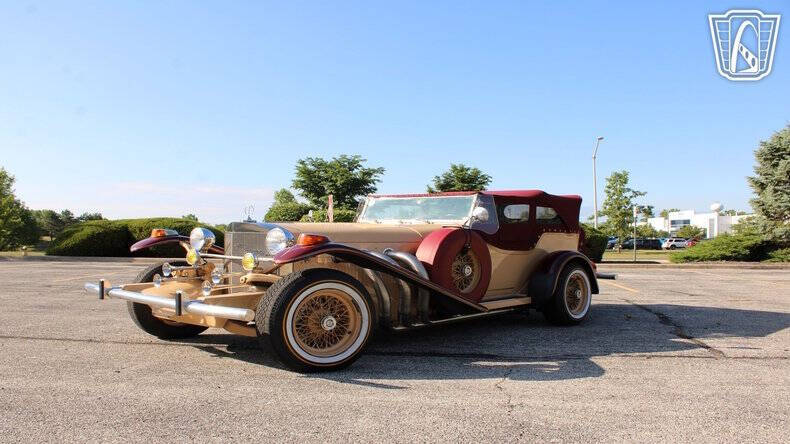 1974 Excalibur Phaeton
