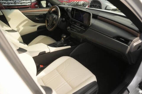 2024 Lexus ES 350 Ultra Luxury