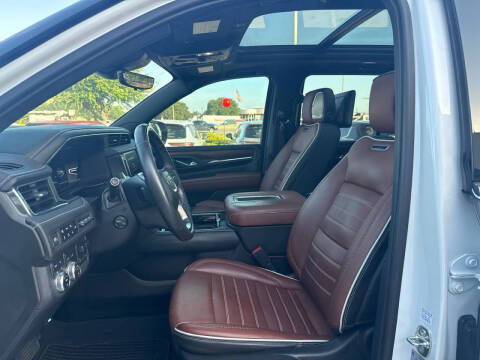 2023 GMC Yukon Denali Ultimate