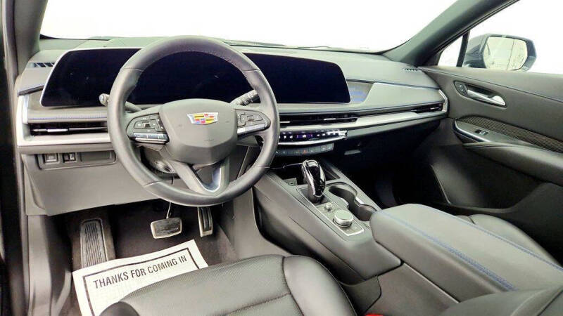 2024 Cadillac XT4 Sport