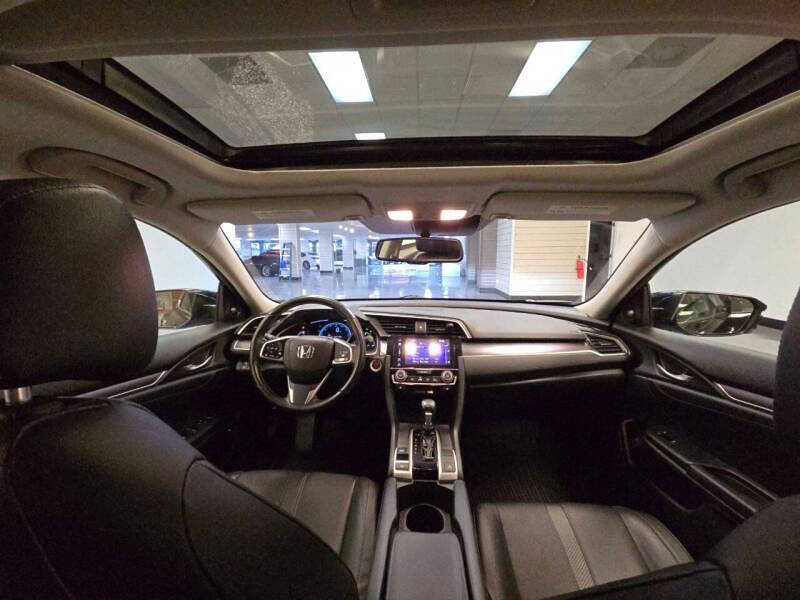 2017 Honda Civic Touring