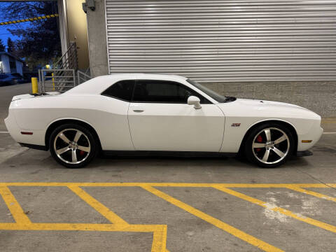 2012 Dodge Challenger SRT8 392