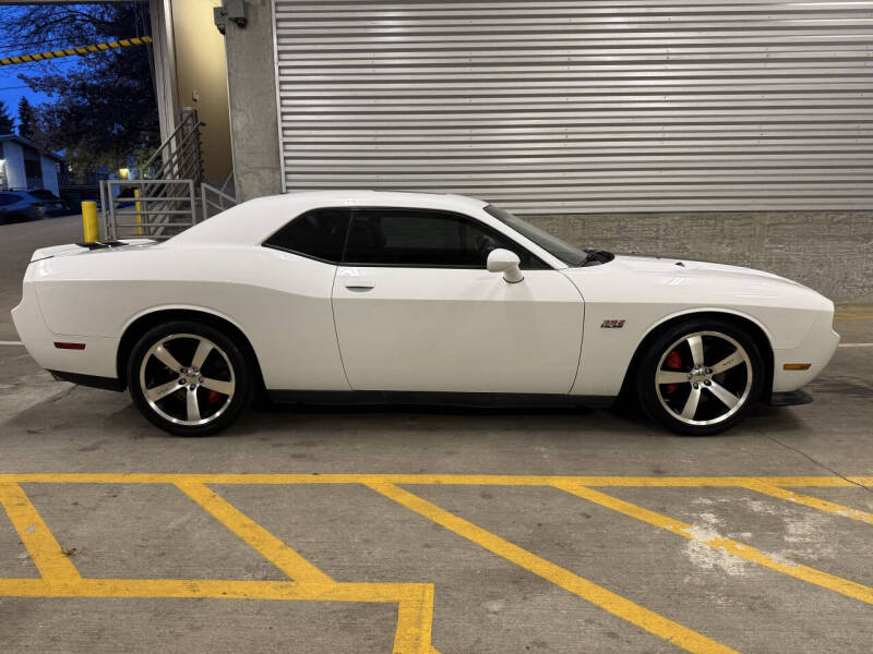 2012 Dodge Challenger SRT8 392