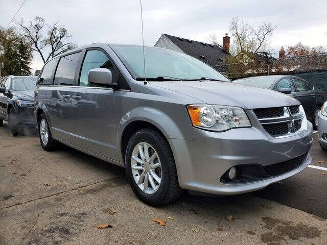 2020 Dodge Grand Caravan for sale at SOUTHFIELD QUALITY CARS in Detroit MI