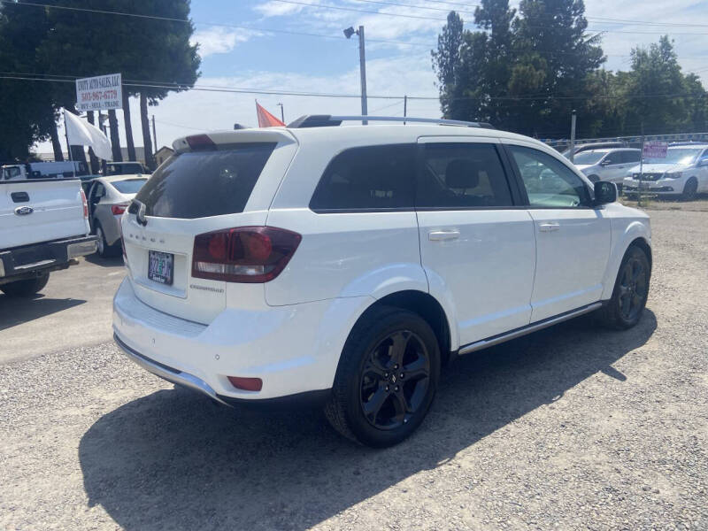 2020 Dodge Journey Crossroad