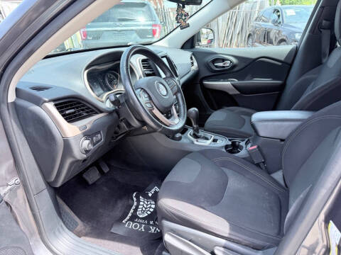 2017 Jeep Cherokee Latitude