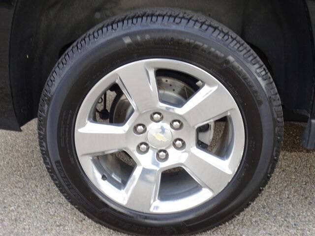 2017 Chevrolet Suburban LT