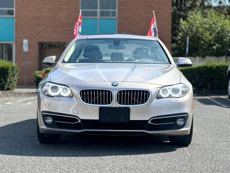 2015 BMW 5 Series 528i xDrive
