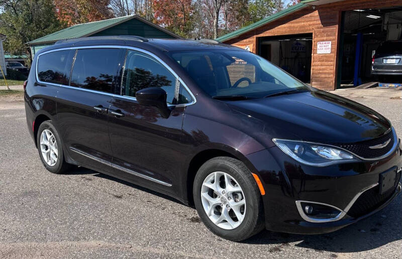 2017 Chrysler Pacifica for sale at ELITE AUTOMOTIVE in Crandon WI