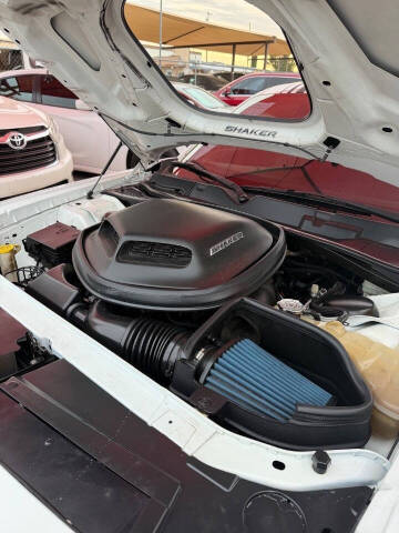 2015 Dodge Challenger R/T Plus Shaker