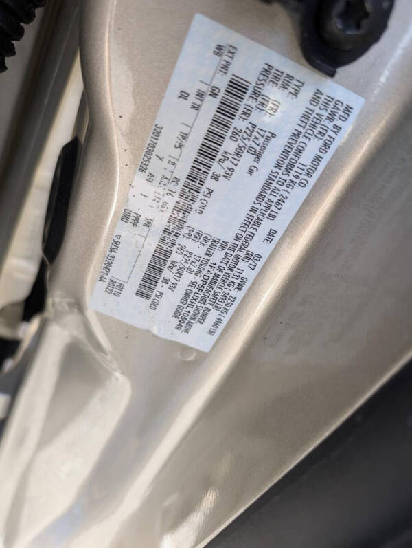 2017 Ford C-MAX Energi Titanium