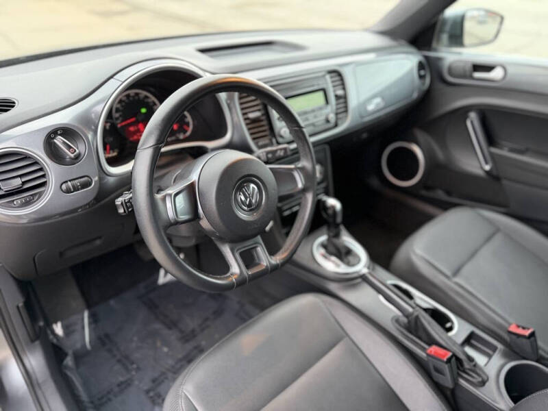 2013 Volkswagen Beetle Convertible