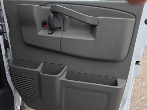 2021 Chevrolet Express 2500