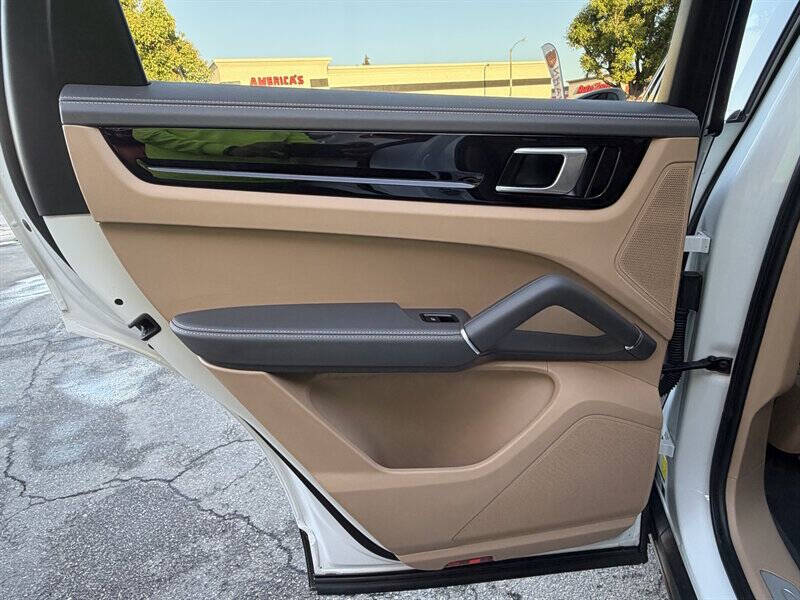2021 Porsche Cayenne