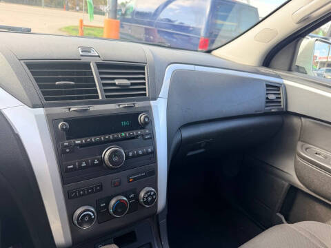 2011 Chevrolet Traverse LT