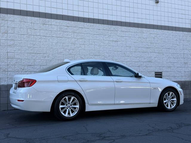 2016 BMW 5 Series 528i xDrive