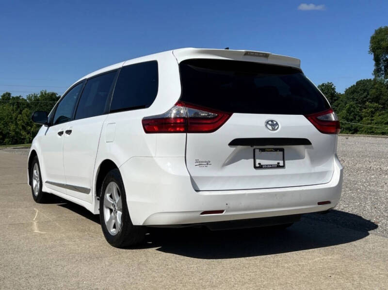 2020 Toyota Sienna L 7-Passenger