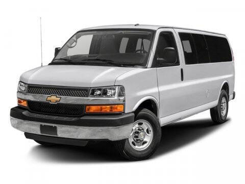 2017 Chevrolet Express LT 3500
