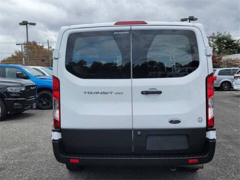 2023 Ford Transit