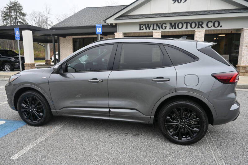2023 Ford Escape ST-Line Elite