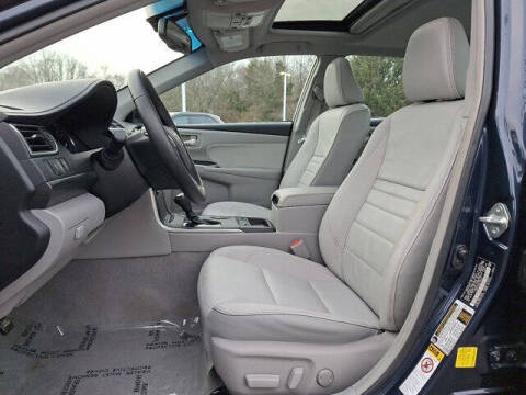 2016 Toyota Camry Hybrid XLE