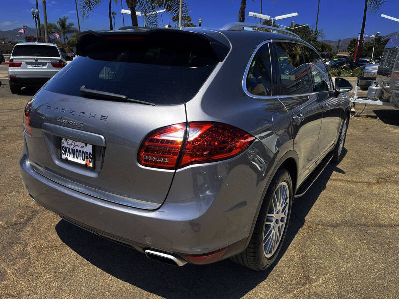 2011 Porsche Cayenne S