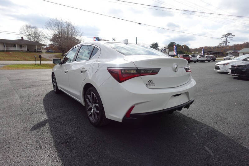 2019 Acura ILX w/Premium