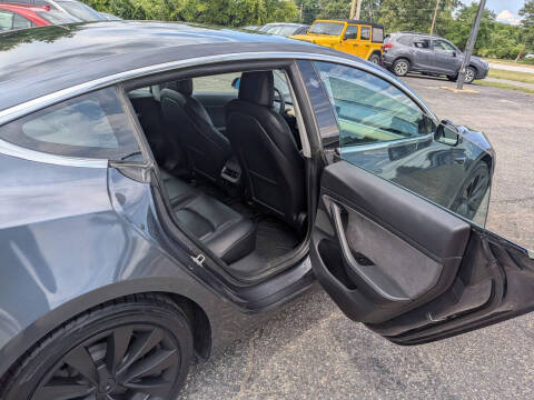 2020 Tesla Model 3 Long Range